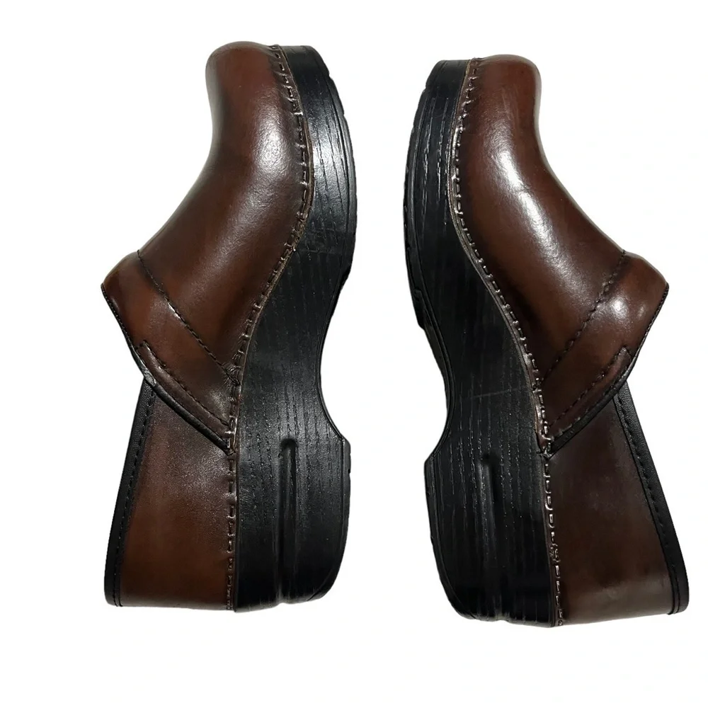 Dansko Professional Leather Clog Brown Size 37 Reinforced Toe - Picture 7 of 10